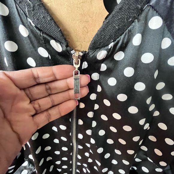 Vintage Y2K Ashley By 26 International Black and White Polka Dot Bomber Jacket - Picture 13 of 16